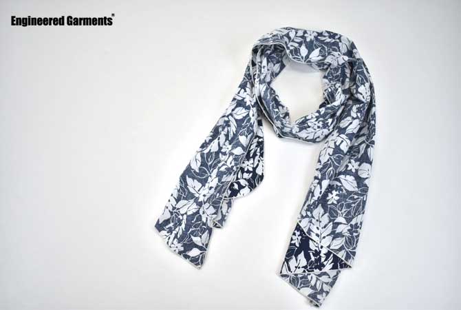 ENGINEERED GARMENTS Long Scarf (Floral Printed Lawn)【返品・交換不可】