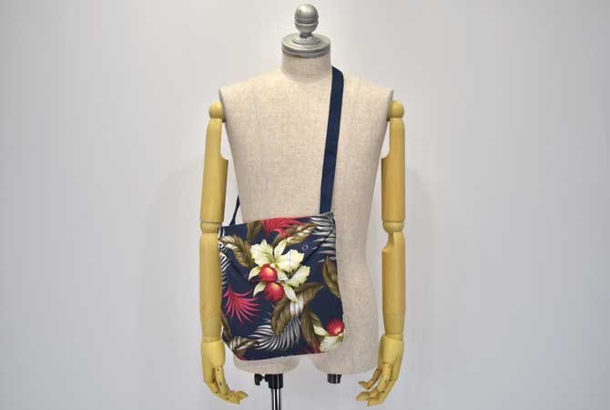 ENGINEERED GARMENTS Shoulder Pouch (Hawaiian Floral Java Cloth)【返品・交換不可】