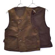 the conspires Mil Vest Reversible