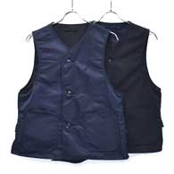 the conspires Mil Vest Reversible