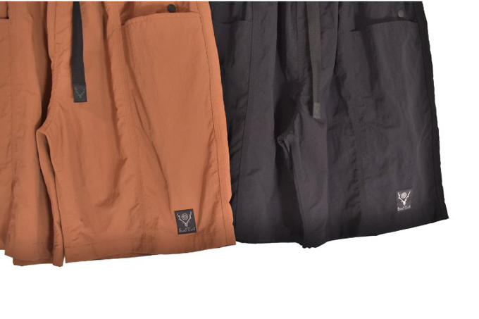 South2 West8 BELTED C.S.SHORT - NYLON TAFFETA