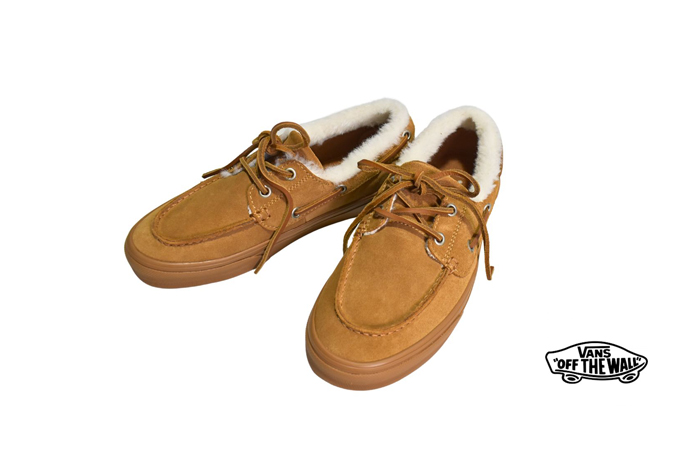 VANS 2-EYELET BOAT SHOE